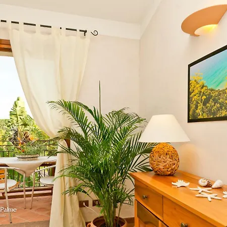 Classical Baia Delle Palme 2 Bedroom Sleeps 6 Persons T6 Апартаменты