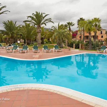 Classical Baia Delle Palme 2 Bedroom Sleeps 6 Persons T6 Санта-Маргерита-ди-Пула