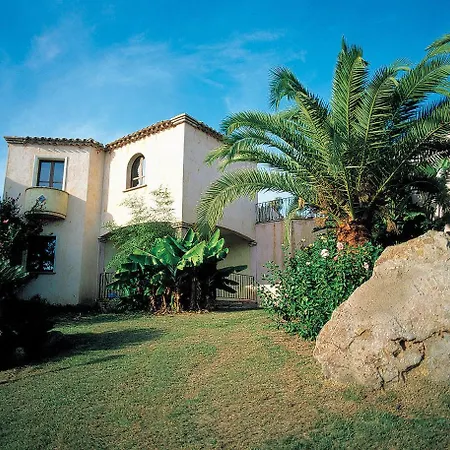 Classical Baia Delle Palme 2 Bedroom Sleeps 6 Persons T6 Апартаменты