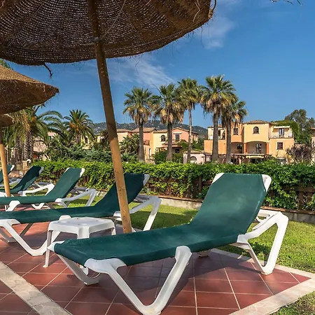 Classical Baia Delle Palme 2 Bedroom Sleeps 6 Persons T6 公寓